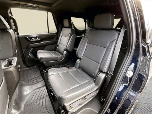 Used 2021 Chevrolet Tahoe Z71 w/ Luxury Package image 16