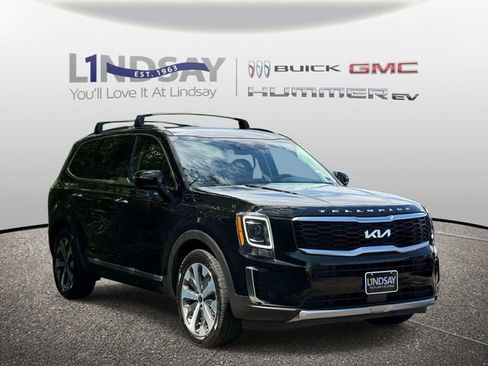 Used 2022 Kia Telluride S AWD/4WD image 1