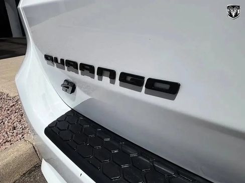 Used 2018 Dodge Durango GT w/ Blacktop Package AWD/4WD image 25