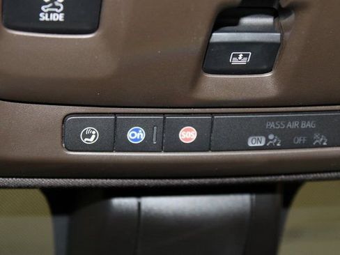 Used 2021 GMC Yukon XL Denali w/ Denali Ultimate Package image 40