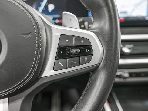 Used 2023 BMW X7 xDrive40i w/ M Sport Package image 20