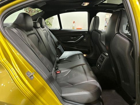 Used 2015 BMW M3 RWD image 50