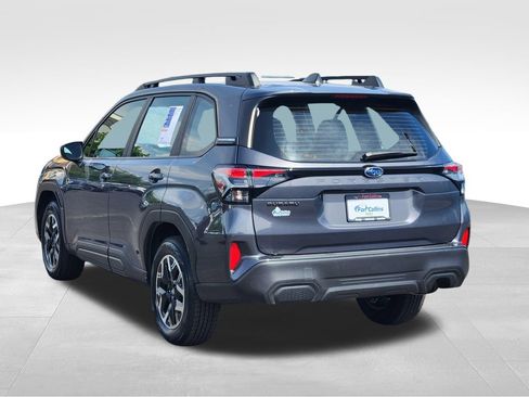 Used 2025 Subaru Forester w/ Convenience Package #1 AWD/4WD image 6
