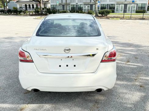 Used 2015 Nissan Altima 2.5 S w/ Power Driver Seat Package FWD image 7