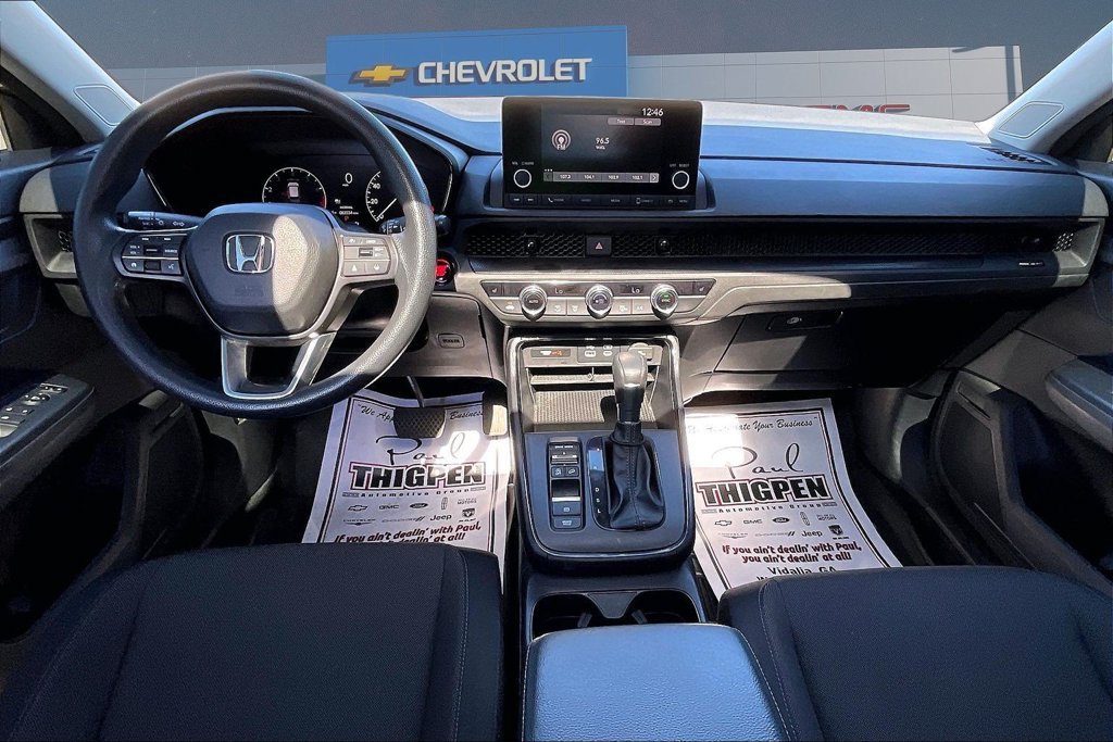 Used 2023 Honda CR-V EX image 8