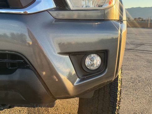 Used 2012 Toyota Tacoma 4x4 Double Cab image 15