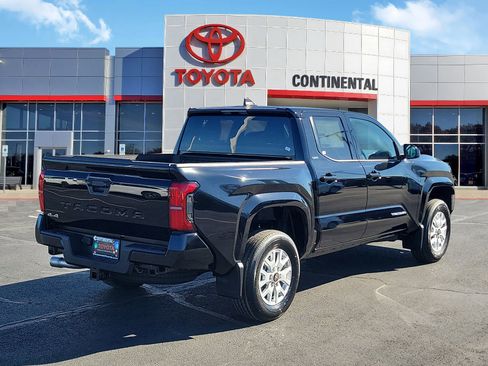 New 2026 Toyota Tacoma SR5 image 5