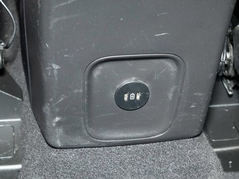 Used 2023 Ford Escape Active w/ Tech Pack #1 AWD/4WD image 22