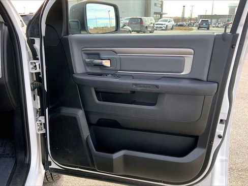 Used 2024 RAM 1500 Classic SLT image 23