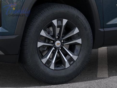 New 2026 Chevrolet Equinox LT w/ LPO, Floor Liner Package AWD/4WD image 20
