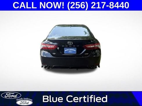 Used 2019 Toyota Camry XSE FWD image 5