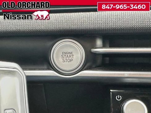 Used 2025 Hyundai Tucson Limited FWD image 17