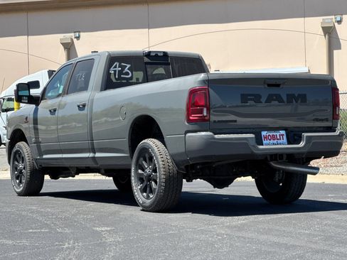 New 2026 RAM 2500 Laramie w/ Night Edition AWD/4WD image 5
