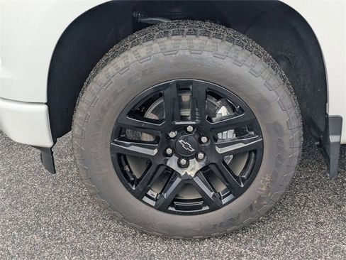 New 2026 Chevrolet Silverado 1500 Custom w/ Turbomax Blackout Package image 7