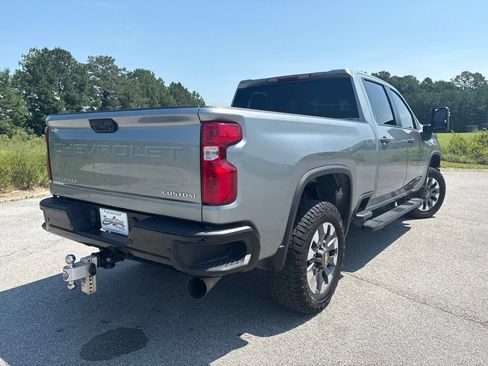 Used 2024 Chevrolet Silverado 2500 Custom w/ Custom Value Package AWD/4WD image 5