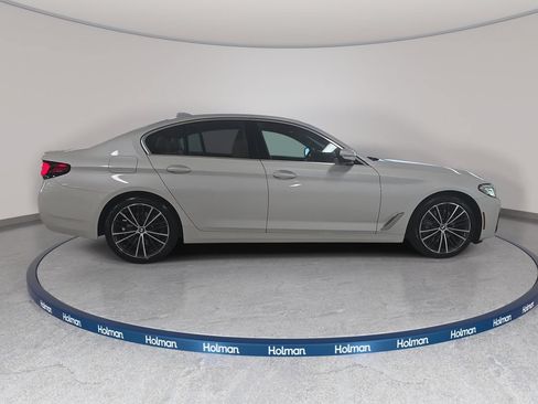 Used 2023 BMW 530i w/ Convenience Package RWD image 4