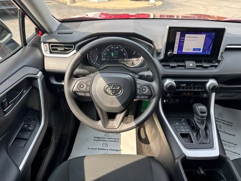 Used 2023 Toyota RAV4 LE AWD/4WD image 26