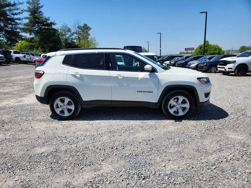 Certified 2018 Jeep Compass Latitude w/ Popular Equipment Group image 6
