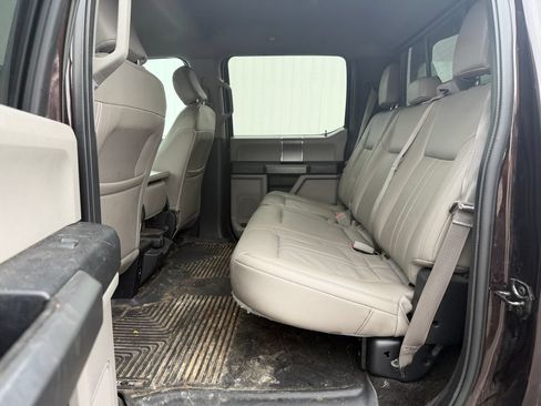 Used 2018 Ford F150 XLT w/ Equipment Group 302A Luxury AWD/4WD image 6