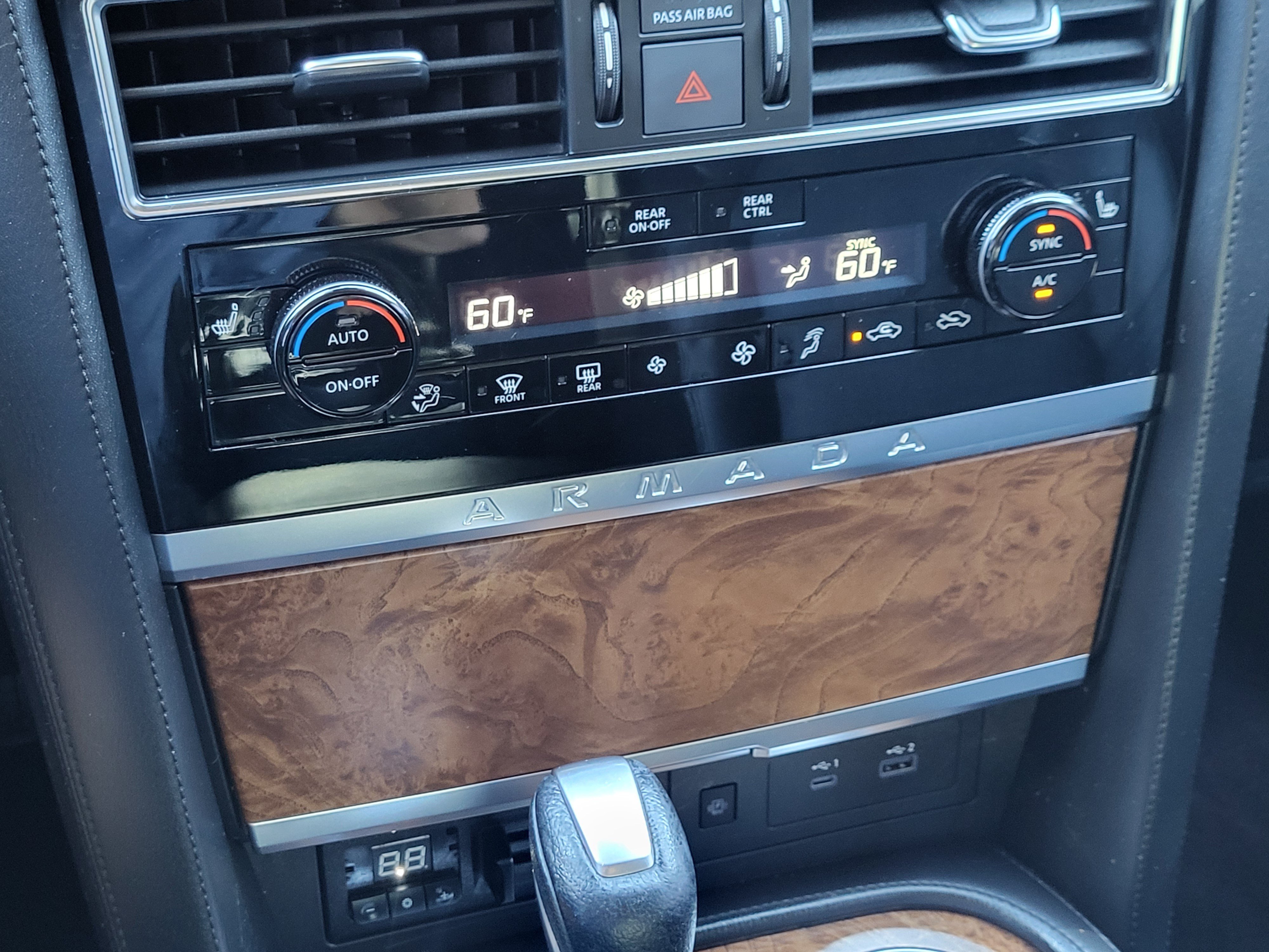 Certified 2022 Nissan Armada SL w/ Captain's Chairs Package AWD/4WD image 18