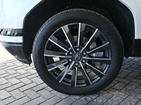 Used 2024 Lexus GX 550 image 26