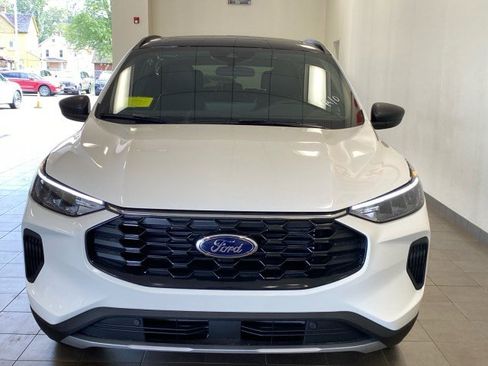 New 2025 Ford Escape ST-Line w/ Tech Pack #1 image 29