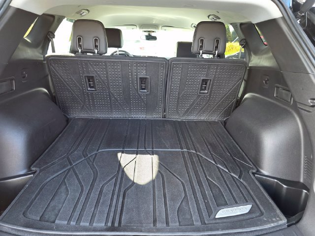 Used 2020 Chevrolet Blazer LT w/ LPO, Floor Liner Package AWD/4WD image 11