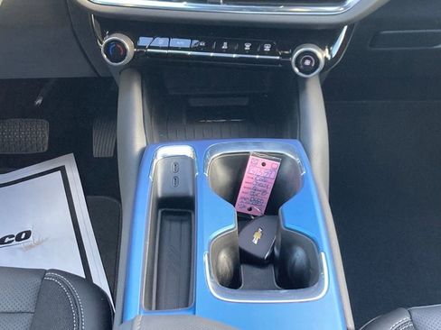 New 2026 Chevrolet Equinox EV LT image 19