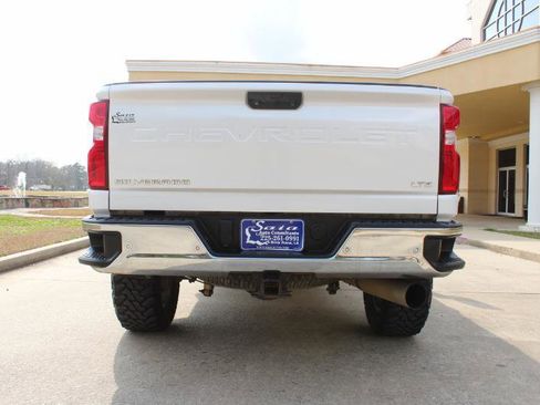 Used 2021 Chevrolet Silverado 2500 LTZ image 15