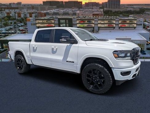Used 2021 RAM 1500 Laramie AWD/4WD image 1