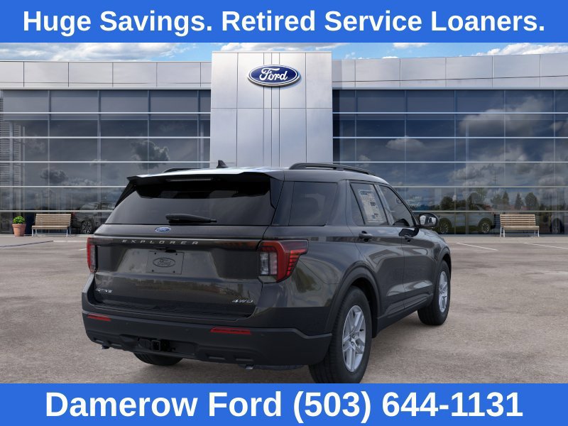 Used 2026 Ford Explorer Active AWD/4WD image 8