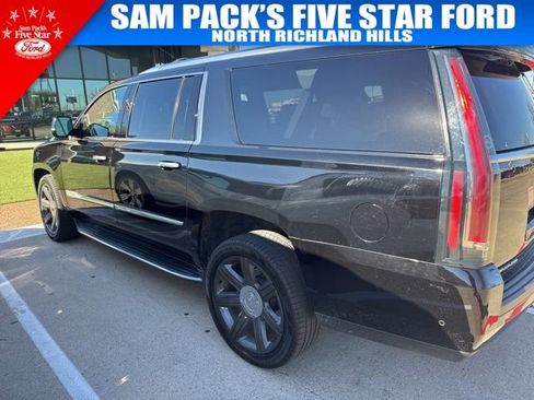 Used 2020 Cadillac Escalade ESV Luxury image 7