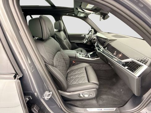 New 2026 BMW X5 xDrive40i w/ M Sport Package AWD/4WD image 19