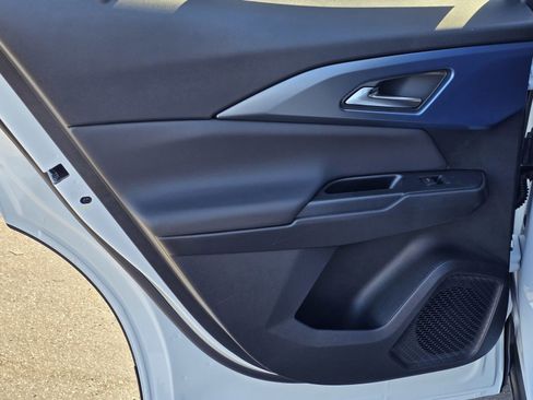 New 2026 Chevrolet Equinox EV LT w/ LPO, Blackout Package image 13