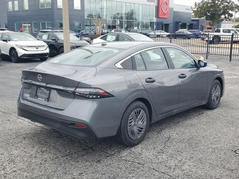 New 2026 Nissan Sentra S image 4