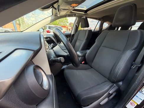 Used 2018 Toyota RAV4 XLE AWD/4WD image 10