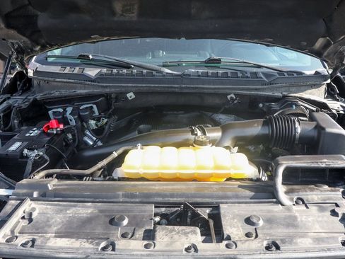Used 2020 Ford F150 Lariat AWD/4WD image 11