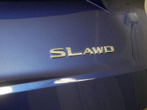 Used 2023 Nissan Rogue SL AWD/4WD image 7