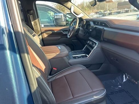 New 2026 GMC Sierra 3500 Denali w/ Denali Reserve Package image 27