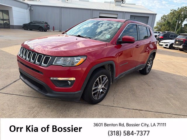 Used 2018 Jeep Compass Latitude FWD image 2