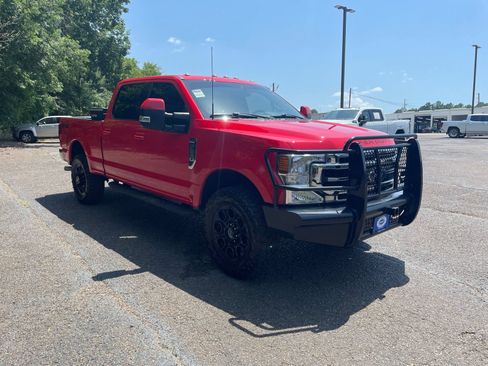 Used 2021 Ford F250 Lariat w/ Lariat Value Package AWD/4WD image 9