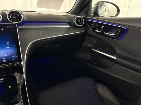 Used 2024 Mercedes-Benz C 300 Sedan image 30