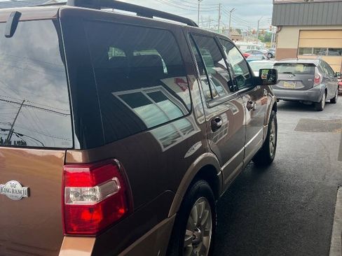 Used 2011 Ford Expedition King Ranch w/ 401A Rapid Spec Order Code AWD/4WD image 4