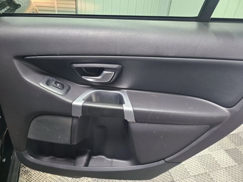 Used 2014 Volvo XC90 3.2 image 39