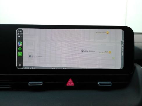 Used 2025 Hyundai Ioniq 5 SE RWD image 10