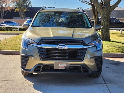 Used 2023 Subaru Ascent Premium w/ Convenience Package image 11