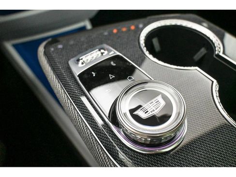 New 2026 Cadillac Optiq Sport 1 image 26