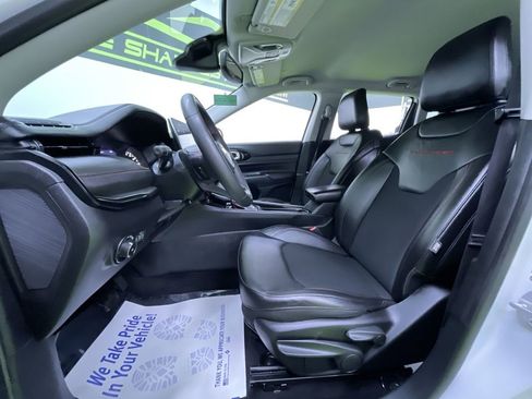 Used 2022 Jeep Compass Trailhawk image 18