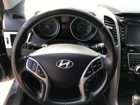 Used 2016 Hyundai Elantra GT w/ Option Group 03 image 7