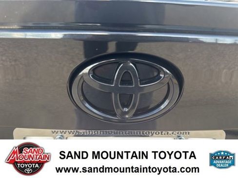 Used 2022 Toyota C-HR Nightshade image 10